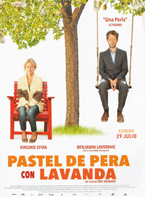 Pastel de pera con lavanda