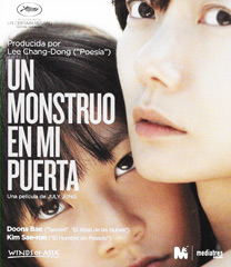 Un monstruo en mi puerta